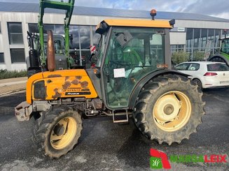 Tracteur fruitier Renault Fructus 130  - 1