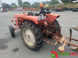 Tracteur agricole Renault SUPER 3 D  - 1