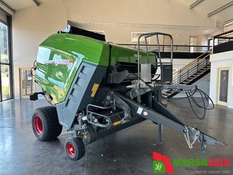 Presse à balles rondes Fendt ROTANA 160 V-Xtra - 1