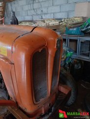 Tracteur agricole Fiat 411R - 1