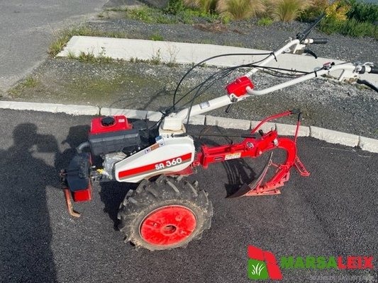 Micro tracteur Iseki SA 360 - 1