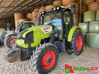 Tracteur agricole Claas Arion 410 - 1