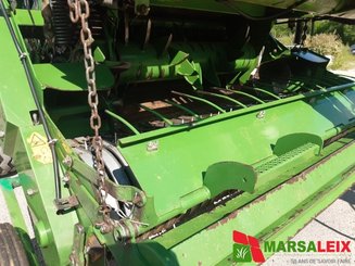 Presse à balles rondes Krone COMPRIMA V 180 - 8