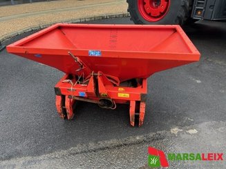 Distributeur d'engrais Kuhn MDS 701 - 1