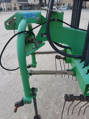 Andaineur Deutz-Fahr SWATMASTER 4621 - 7