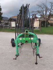 Andaineur Deutz-Fahr SWATMASTER 4621 - 1