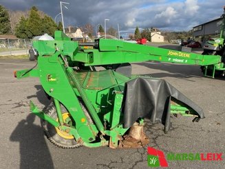 Faucheuse conditionneuse John Deere 730 - 4