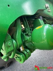 Tracteur agricole John Deere 6105 RC - 13