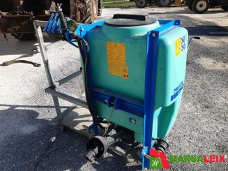 Pulvérisateur porté Berthoud 300 L - 1