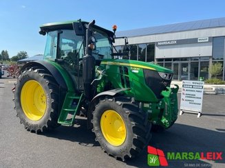 Tracteur agricole John Deere 6105 RC - 6