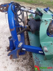 Broyeur à axe horizontal Desvoys MASTERFIELD 2,40 - 7