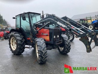 Tracteur agricole Valtra 465 - 6