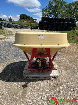 Distributeur d'engrais Vicon PS804 - 1