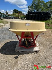 Distributeur d'engrais Vicon PS804 - 1