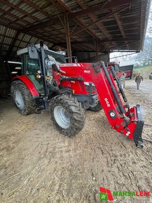 Tracteur agricole Massey Ferguson 5710 SL - 1