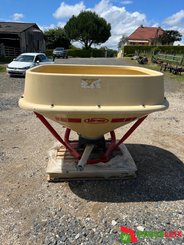 Distributeur d'engrais Vicon PS804 - 3