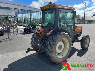 Tracteur fruitier Renault Fructus 130  - 1