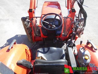 Tracteur agricole Kubota M7060 - 5