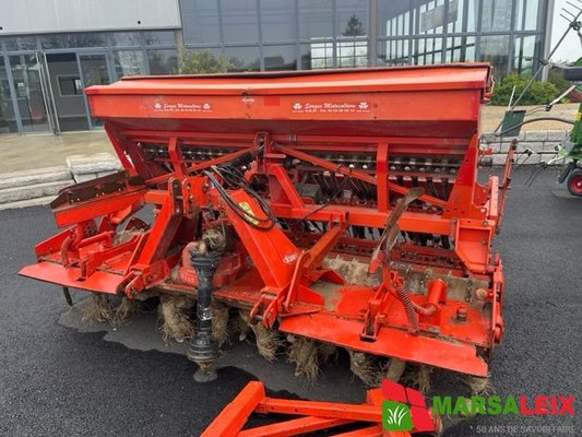 Combiné de semis Kuhn HRB 303 + integra 3000 - 1