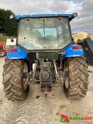 Tracteur agricole New Holland TL 100 - 2
