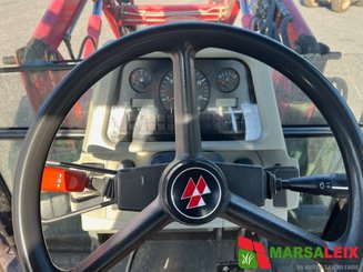 Tracteur agricole Massey Ferguson 5445 - 9