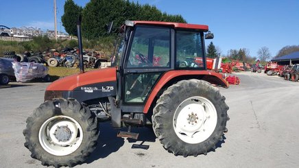 Tracteur agricole New Holland L75 - 1