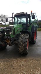 Tracteur agricole Fendt 714 - 1