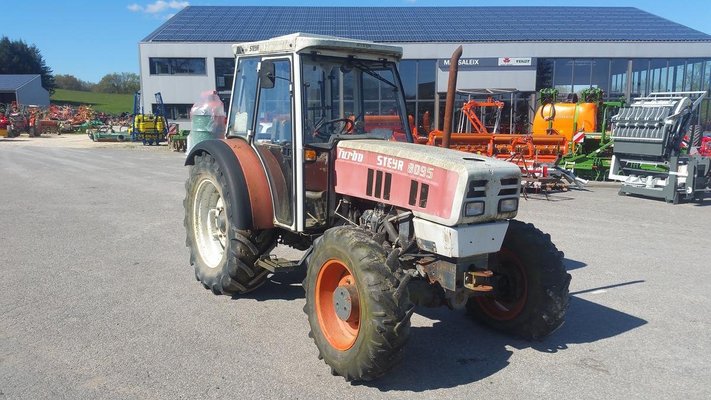 Tracteur agricole Steyr 8095 - 1
