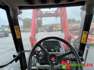 Tracteur agricole Massey Ferguson 5425 T3 - 17