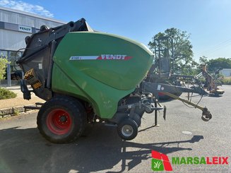 Presse à balles rondes Fendt Fendt 4160V  - 4