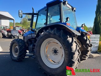 Tracteur agricole New Holland TS 115 - 5