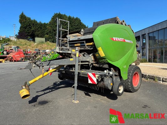 Presse à balles rondes Fendt Fendt 4160V  - 1