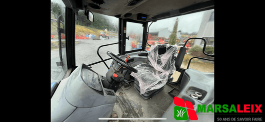 Tracteur agricole New Holland TL 90 - 6