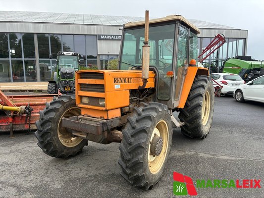 Tracteur agricole Renault 651.4 S - 1