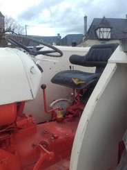 Tracteur agricole David Brown 1412 - 6