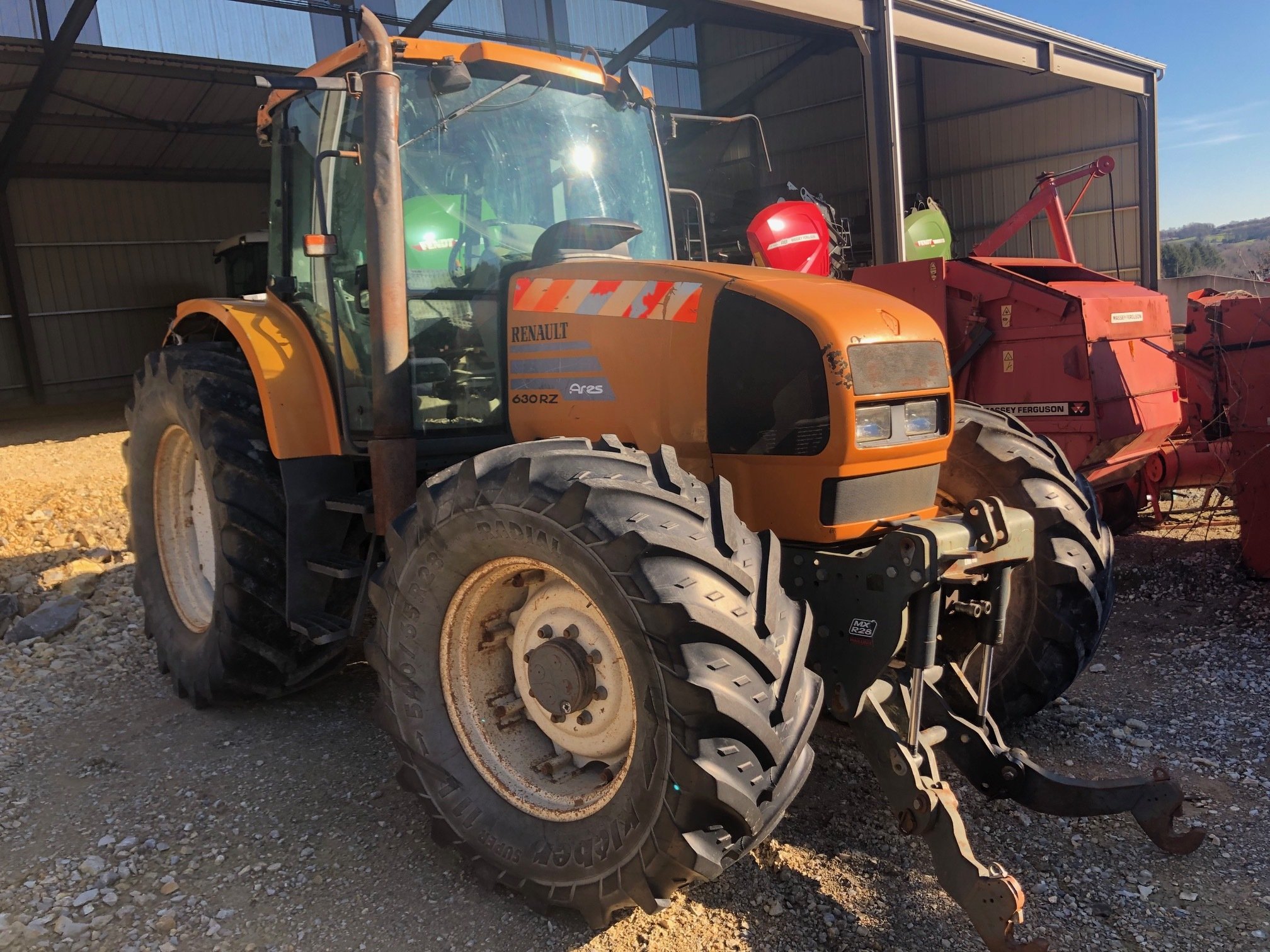 Tracteur agricole Renault Ares 630 RZ à vendre sur Marsaleix