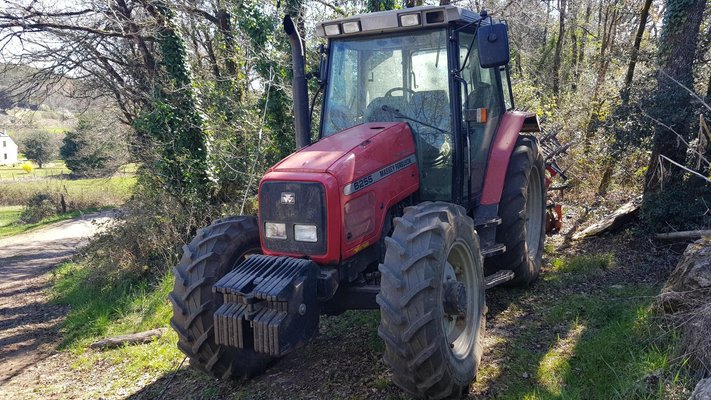 Tracteur agricole Massey Ferguson 6255 - 1