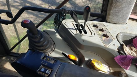 Tracteur agricole Massey Ferguson 6255 - 2