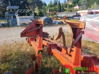 Charrue Naud RN 3303 - 6