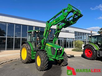 Tracteur agricole John Deere 5100 R - 1