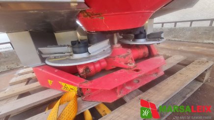 Distributeur d'engrais Kuhn 932 - 3