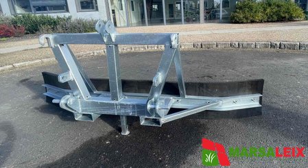 Matériel d'élevage - autre Fabrication artisanale Racle à lisier - 1