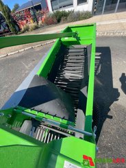 Arracheuse de pommes de terre Bomet Z656 - 2