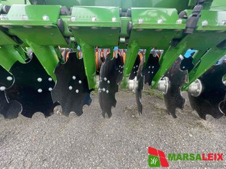 Déchaumeur Amazone CATROS + 3001 - GRENNDRILL - 2