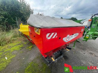 Accessoire tracteur Fabrication artisanale DISTRIBUTEUR DE SEL  - 1