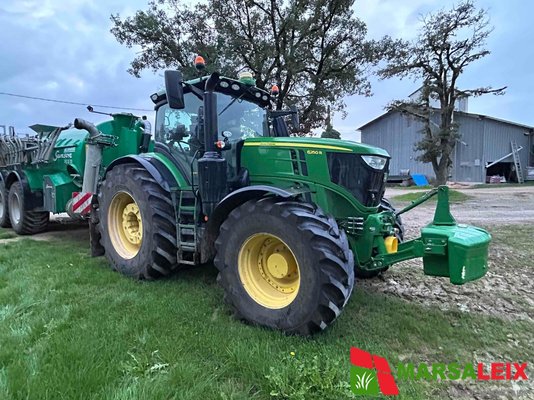 Tracteur agricole John Deere 6250 R  - 1
