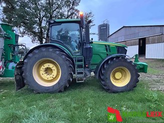 Tracteur agricole John Deere 6250 R  - 3