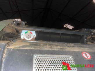 Presse à balles rondes Fendt 7160V - 4