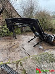 Tracteur agricole Valtra T144 - 4