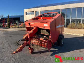 Presse à balles rondes Welger RP 150 S - 1